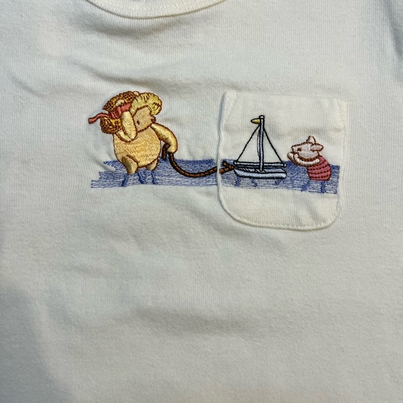 Vintage Disney Winnie the Pooh Embroidered Girls’ Size XXS Pocket T-shirt - Picture 3 of 4